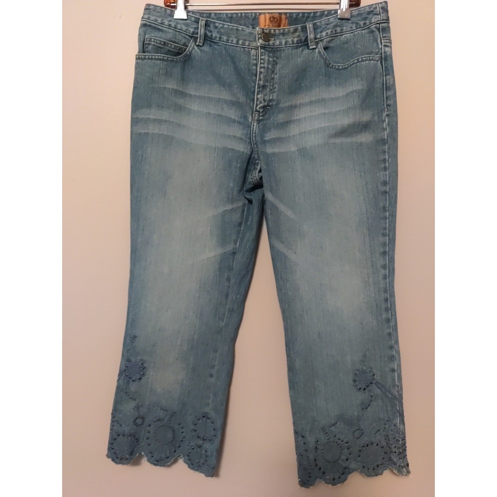 dana buchman Ankle Scallop Stud Embroidery Floral Distress Jeans Size 12